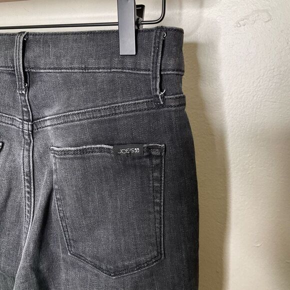 Joe’s Jeans Straight Leg Jeans - Picture 6 of 9